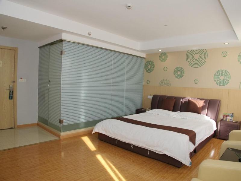 Greentree Inn Shanghai Gucun Park Express Hotel Exterior photo